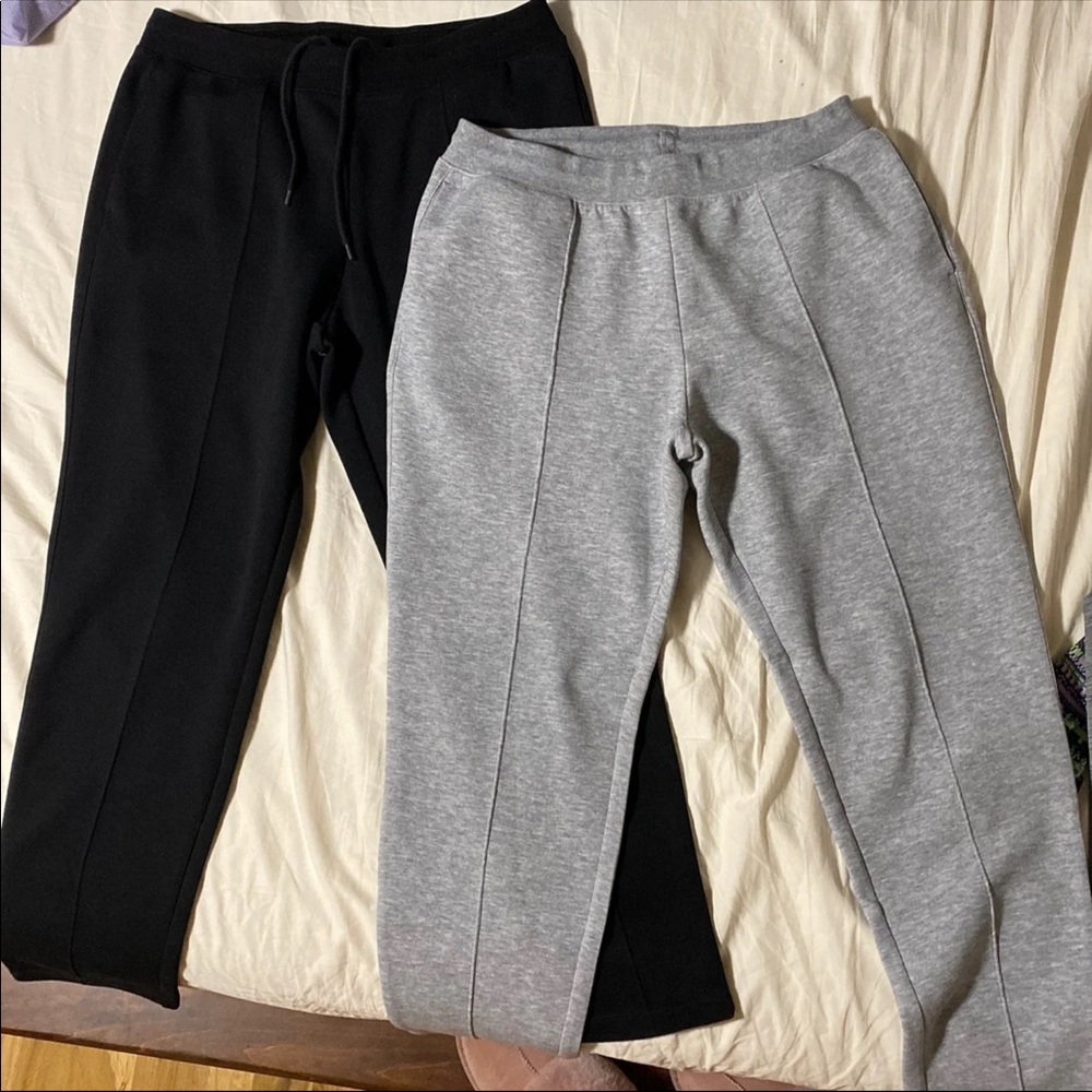SOLD - Soft Warm Uniqlo Sweatpants Bundle